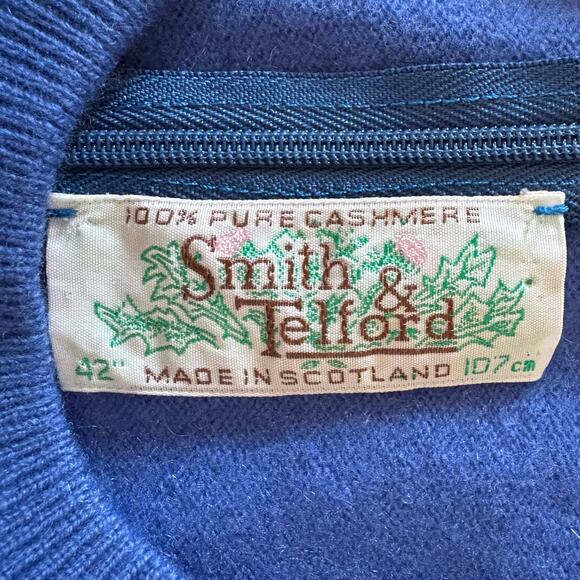 VTG SMITH & TELFORD 100% Pure Cashmere Sweater M Made in Scottland Cobalt Blue - Picture 3 of 8